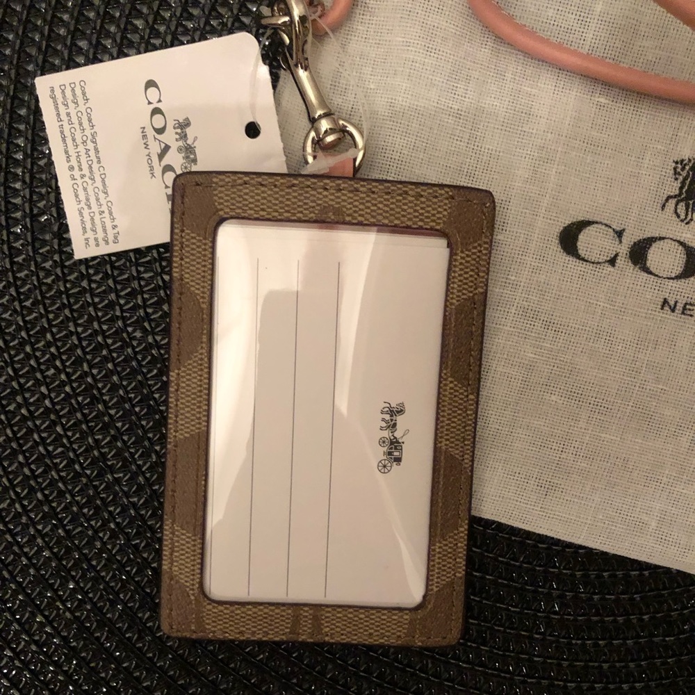 🆕  Coach Signature Petal Pink ID Badge Lanyard - Picture 6 of 8